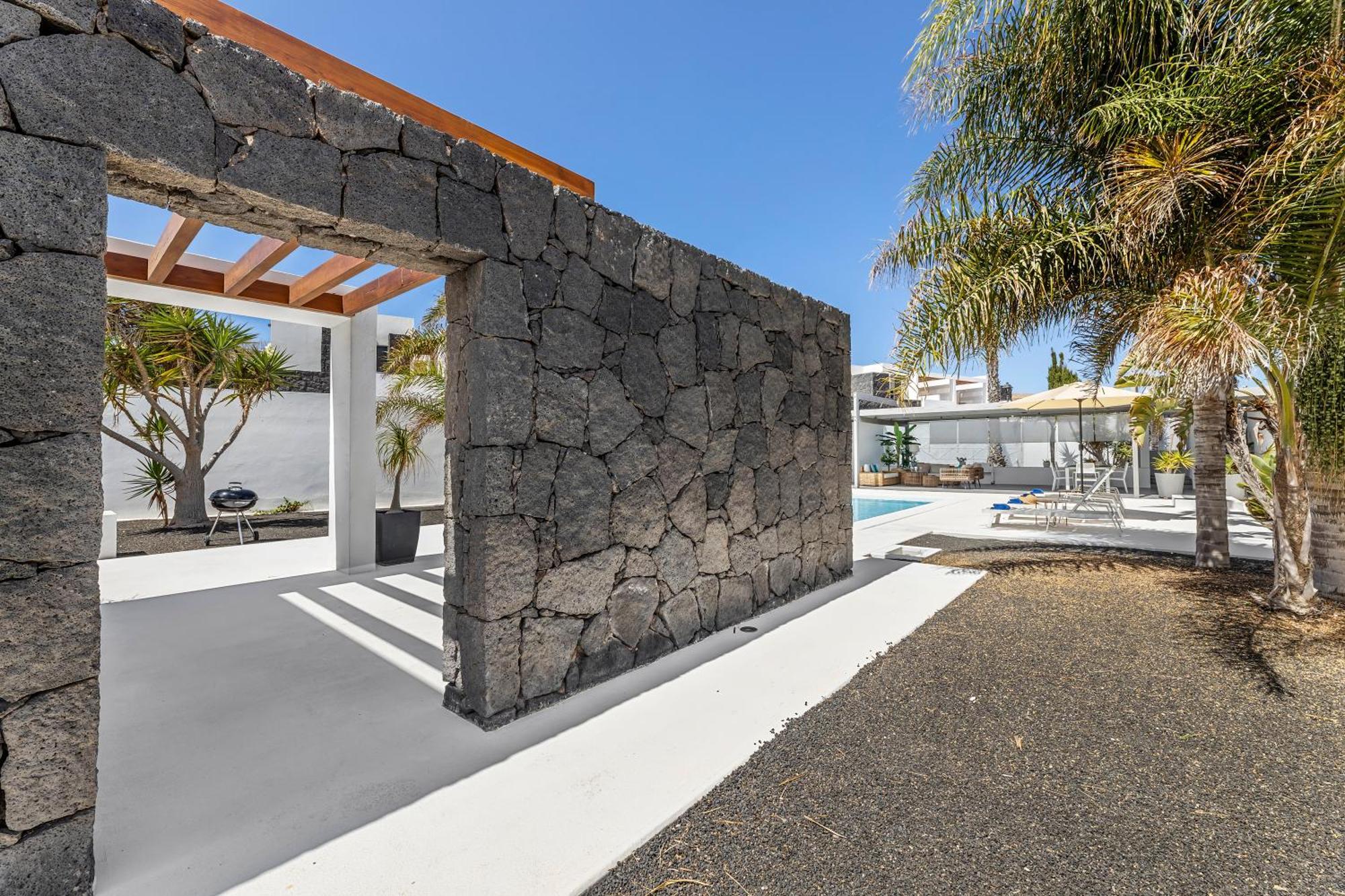 Villa Julia By Villalia Playa Blanca  Exterior photo